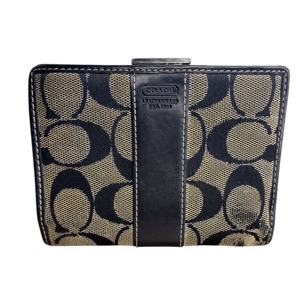 Coach Vintage Monogram Kisslock Wallet